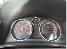 Recambio de cuadro instrumentos para opel zafira b referencia OEM IAM 13251615   2