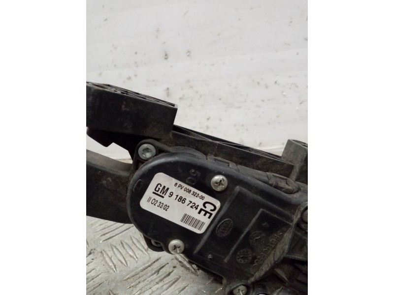 Recambio de potenciometro pedal para opel meriva referencia OEM IAM 9186724CE  