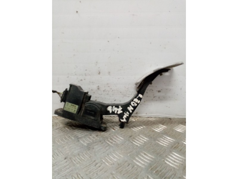 Recambio de potenciometro pedal para seat referencia OEM IAM 0281002342  