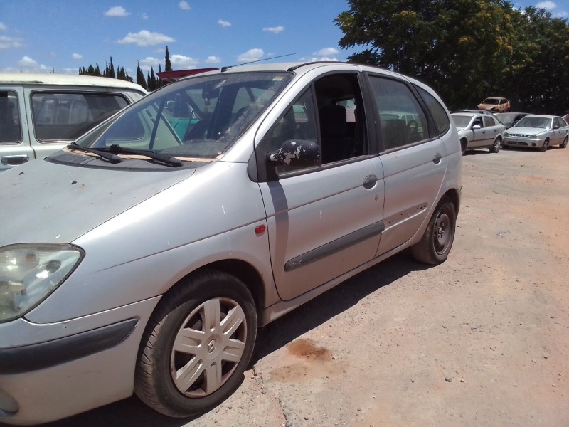 renault megane scenic rxe 1.9d del año 1999