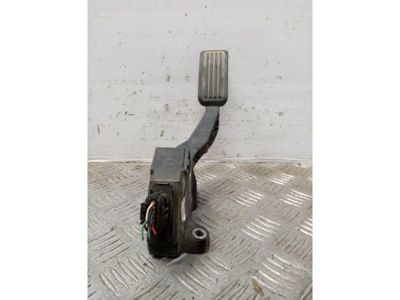 Recambio de potenciometro pedal para toyota yaris (ncp1/nlp1/scp1) referencia OEM IAM 50952504378  