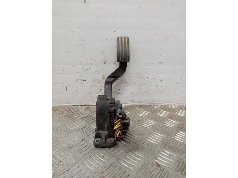 Recambio de potenciometro pedal para ford fiesta (cbk) 1.4 16v cat referencia OEM IAM 6PV00856700  