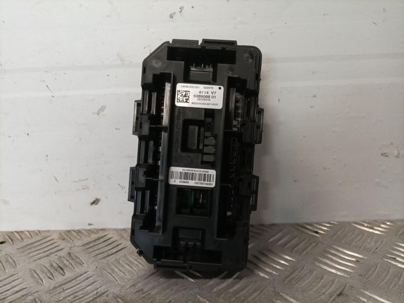 Recambio de caja bsm para bmw 1 (f20) 116 d referencia OEM IAM 938906801 6114V7 26102016