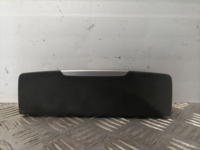 Recambio de cenicero para bmw 1 (f20) 116 d referencia OEM IAM 51169227890 82143001 922789009