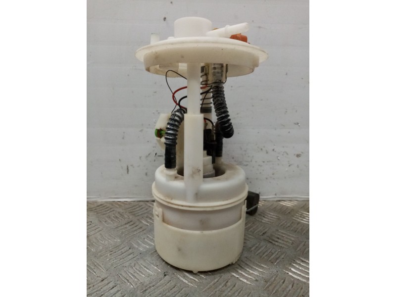 Recambio de aforador para fiat punto berlina (188) 1.2 cat referencia OEM IAM 103600F2A  