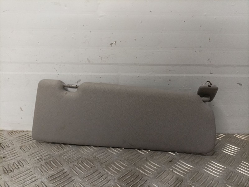 Recambio de parasol izquierdo para bmw 1 (f20) 116 d referencia OEM IAM 731914705 338735 