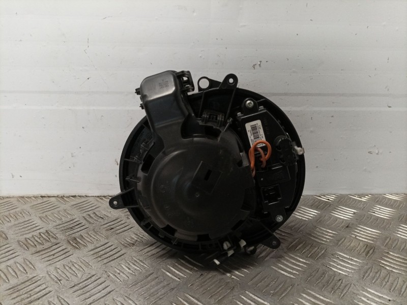 Recambio de ventilador calefaccion para bmw 1 (f20) 116 d referencia OEM IAM T921557 1170794 931991801