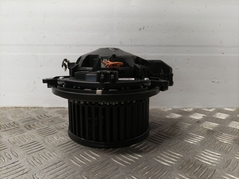 Recambio de ventilador calefaccion para bmw 1 (f20) 116 d referencia OEM IAM T921557 1170794 931991801