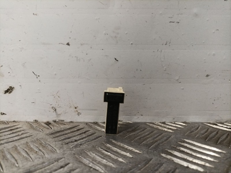 Recambio de sensor pedal freno para bmw 1 (f20) 116 d referencia OEM IAM 924007602 021125721A 