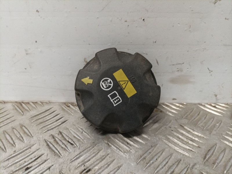 Recambio de tapon de bote expansor para bmw 1 (f20) 116 d referencia OEM IAM 7639020  