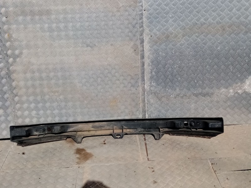 Recambio de refuerzo paragolpes delantero para peugeot 406 berlina (s1/s2) stdt referencia OEM IAM 9630127980  