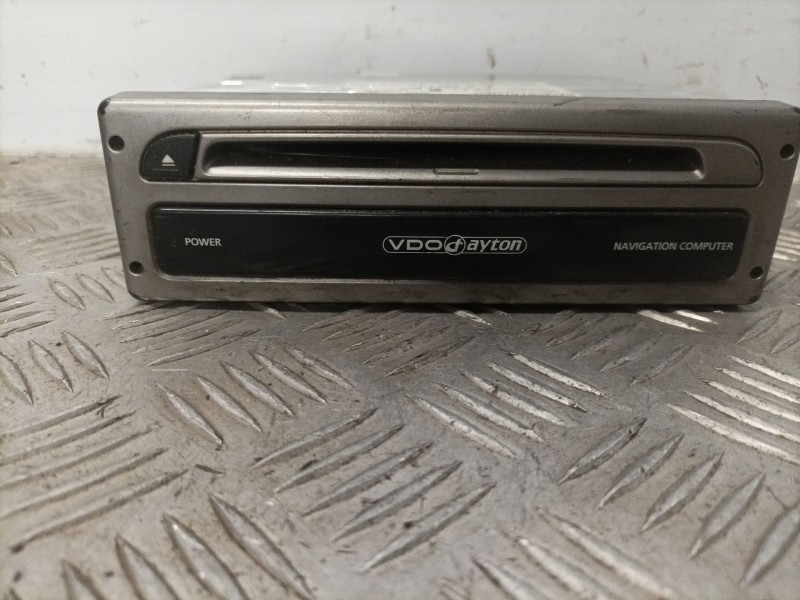 Recambio de sistema dvd para chrysler voyager (rg) referencia OEM IAM PC510000  