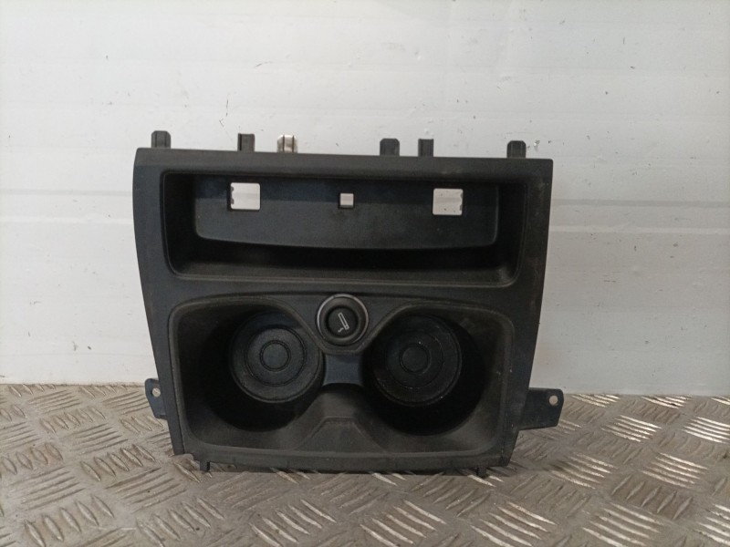 Recambio de posavasos para bmw 1 (f20) 116 d referencia OEM IAM 9207320  