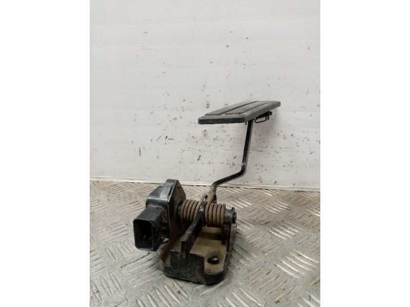 Recambio de potenciometro pedal para chrysler voyager (rg) 2.5 crd cat referencia OEM IAM G2D09AM1104406 04612742  Recambio de potenciometro pedal para chrysler voyager (rg) 2.5 crd cat referencia OEM IAM G2D09AM1104406 04612742