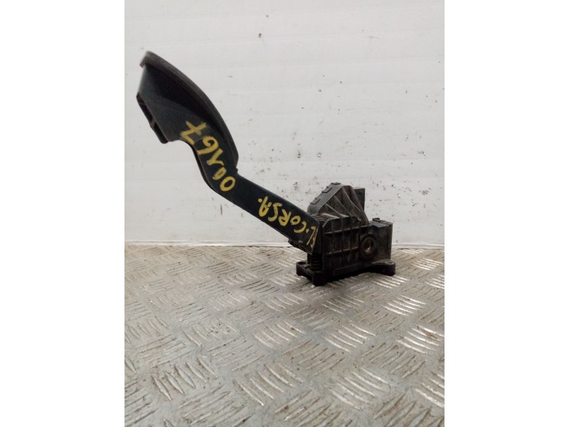 Recambio de potenciometro pedal para opel corsa d enjoy referencia OEM IAM 55702020  