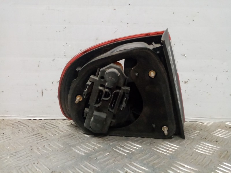 Recambio de piloto trasero derecho para seat toledo (1m2) 1.9 tdi referencia OEM IAM   