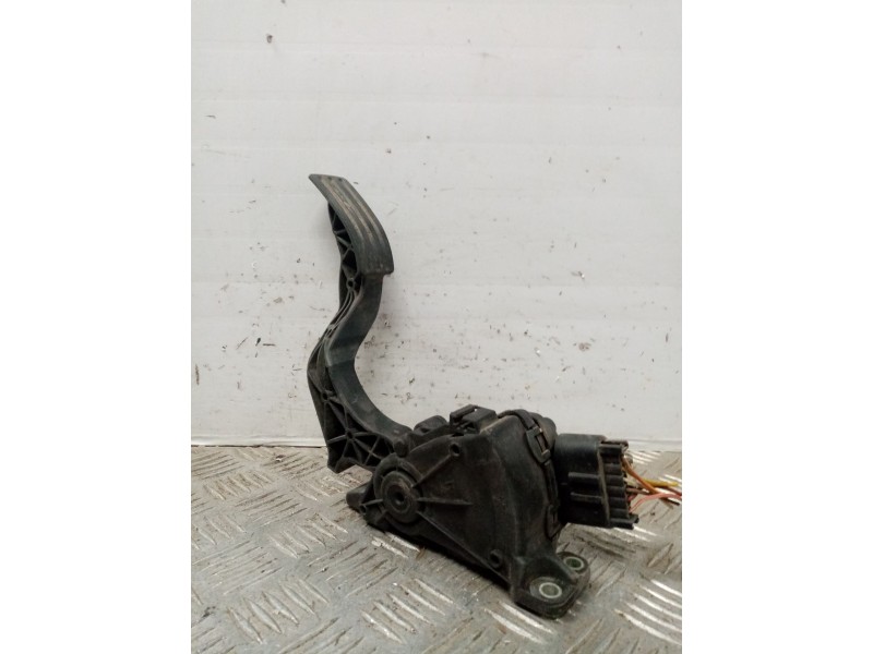 Recambio de potenciometro pedal para ford fusion (cbk) trend referencia OEM IAM 6PV00856700 2WS619F836AA 