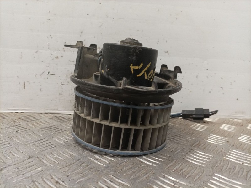 Recambio de ventilador calefaccion para chrysler voyager (gs) referencia OEM IAM AY166100  