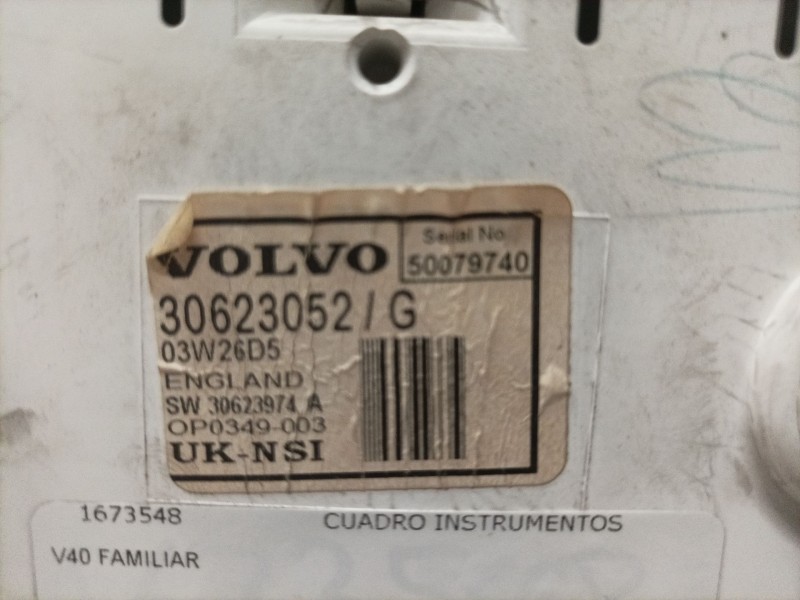Recambio de cuadro instrumentos para volvo v40 familiar 1.6 referencia OEM IAM 30623052G 50079740 03W26D5