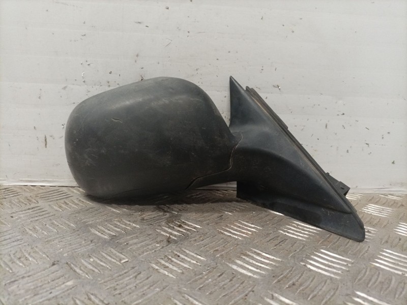 Recambio de retrovisor derecho para audi a4 berlina (b5) 1.9 tdi referencia OEM IAM   