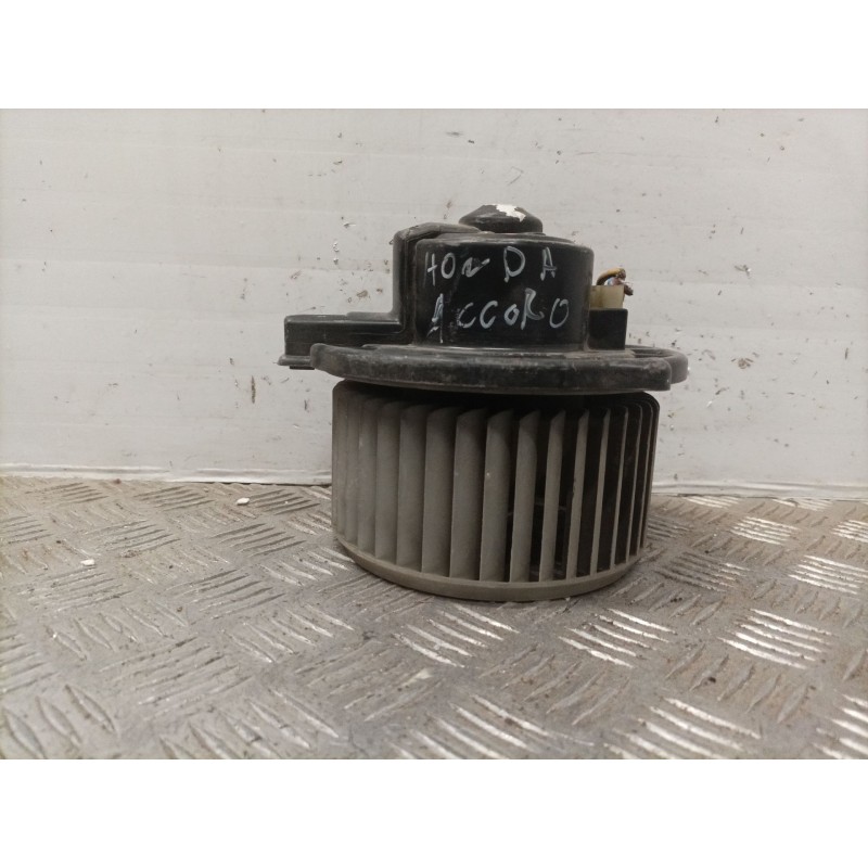 Recambio de ventilador calefaccion para honda accord berlina (cg7-9/ch1-7) 1.8 16v cat referencia OEM IAM 1940005132  