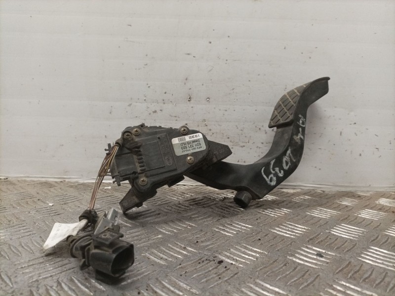 Recambio de pedal acelerador para audi a4 berlina (b5) referencia OEM IAM 8D1721523  