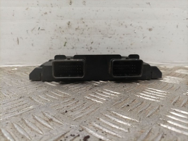 Recambio de centralita motor uce para citroen jumpy furgón standard chapa referencia OEM IAM 9650360080  