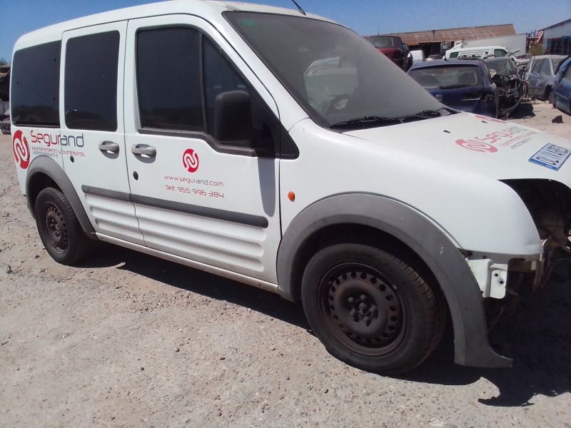 ford transit connect 1.8 tdci 75c base 210 s kombi del año 2002