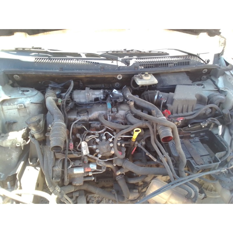 ford transit connect 1.8 tdci 75c base 210 s kombi del año 2002