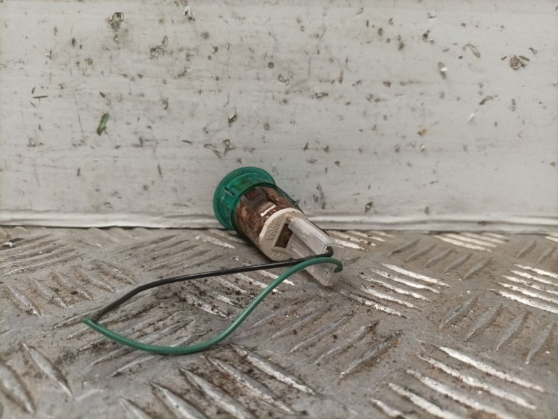 Recambio de mechero para land rover defender (ld) 2.5 tdi referencia OEM IAM   