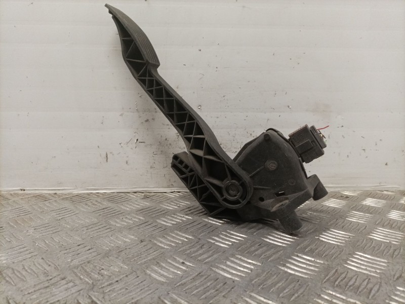 Recambio de potenciometro pedal para opel corsa c club referencia OEM IAM 9129423CL  