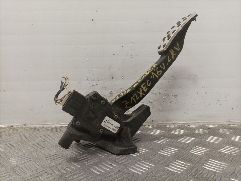 Recambio de potenciometro pedal para opel corsa c sport referencia OEM IAM 9129423CL  