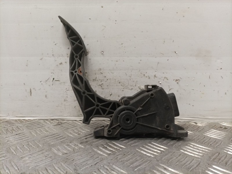 Recambio de potenciometro pedal para ford fiesta (cbk) trend referencia OEM IAM 2S619F836AA  