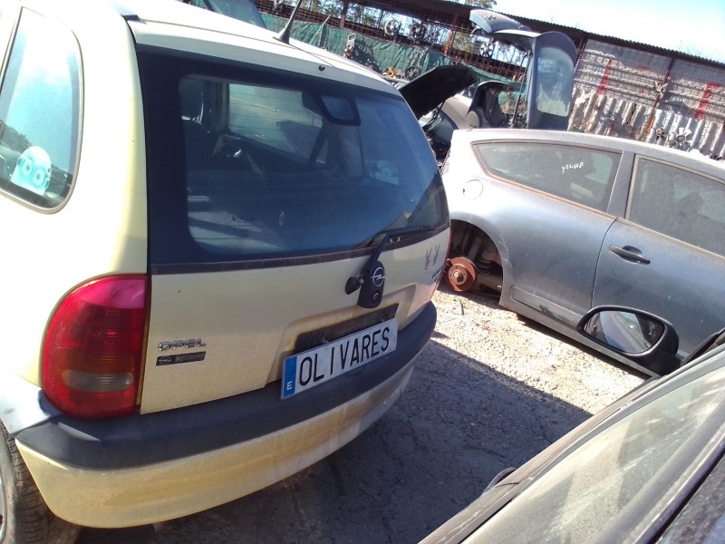 opel corsa b del año 1993