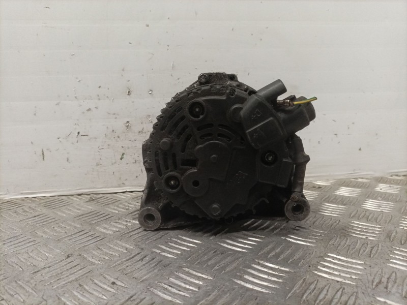 Recambio de alternador para peugeot expert kombi 1.9 diesel referencia OEM IAM 60049  
