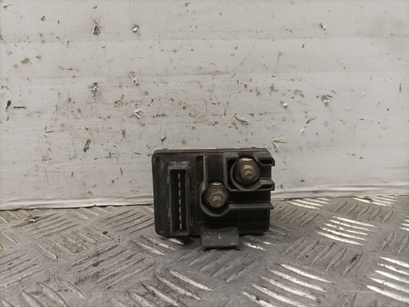 Recambio de caja precalentamiento para peugeot expert kombi 1.9 diesel referencia OEM IAM 9616280080 R04090001D 