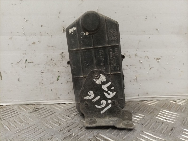 Recambio de centralita calefaccion para fiat brava (182) 16v 80 sx referencia OEM IAM 46415631  