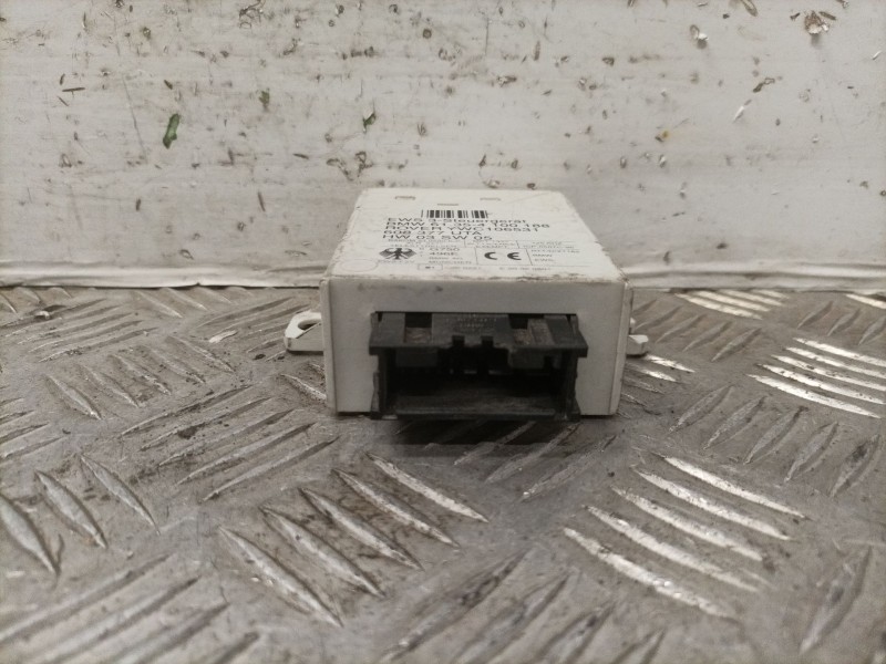 Recambio de modulo electronico para bmw serie 3 berlina (e46) 318i referencia OEM IAM 61354100188 608377UTA 