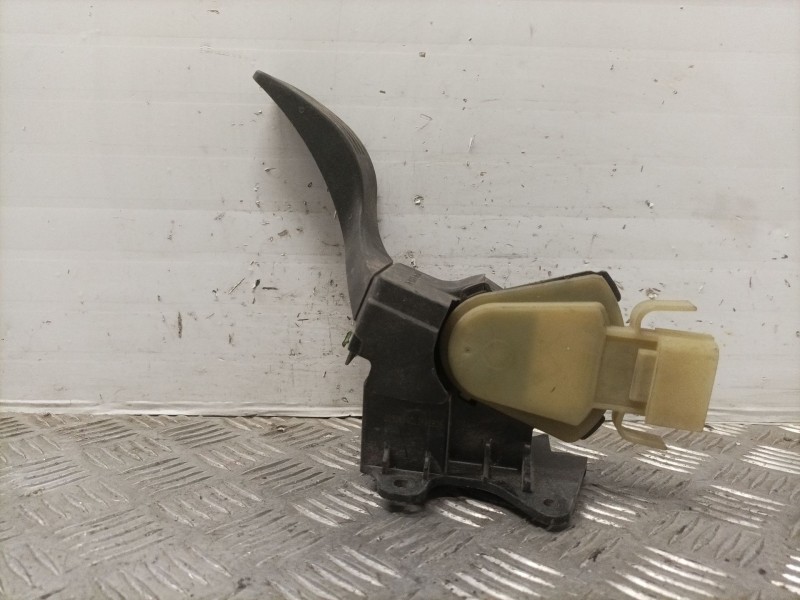 Recambio de pedal acelerador para ford focus berlina (cak) trend referencia OEM IAM 2M519F836AE  