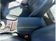 Recambio de apoyabrazos central para mercedes clase e (w210) berlina referencia OEM IAM   