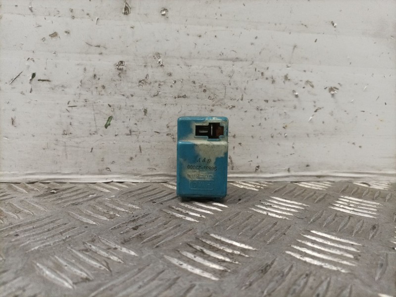 Recambio de modulo electronico para hyundai accent (x3) referencia OEM IAM 9683122000  