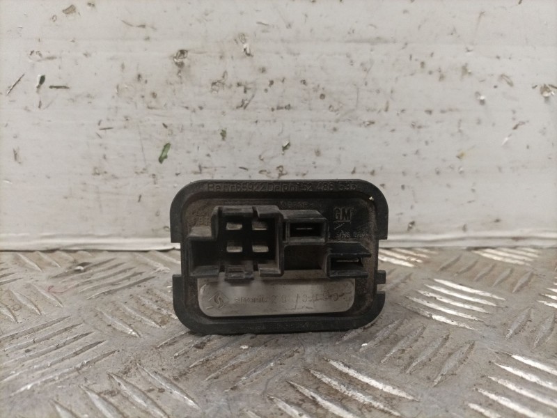 Recambio de resistencia calefaccion para opel astra h berlina enjoy referencia OEM IAM 90566802  