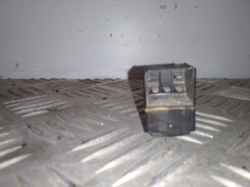 Recambio de mando elevalunas trasero izquierdo para volkswagen passat berlina (3b3) comfortline referencia OEM IAM 1J0959855  