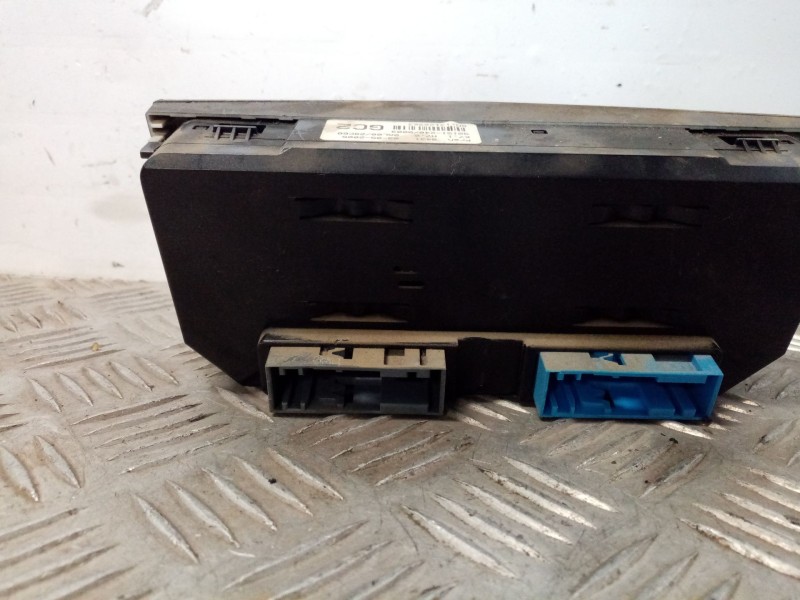 Recambio de mando climatizador para opel astra h berlina referencia OEM IAM 13122963  