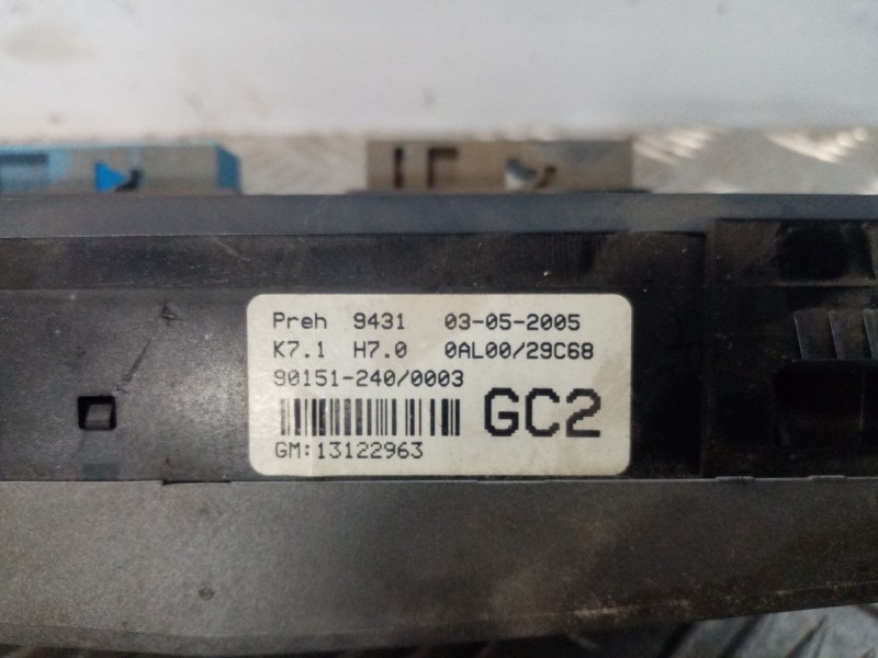 Recambio de mando climatizador para opel astra h berlina referencia OEM IAM 13122963  