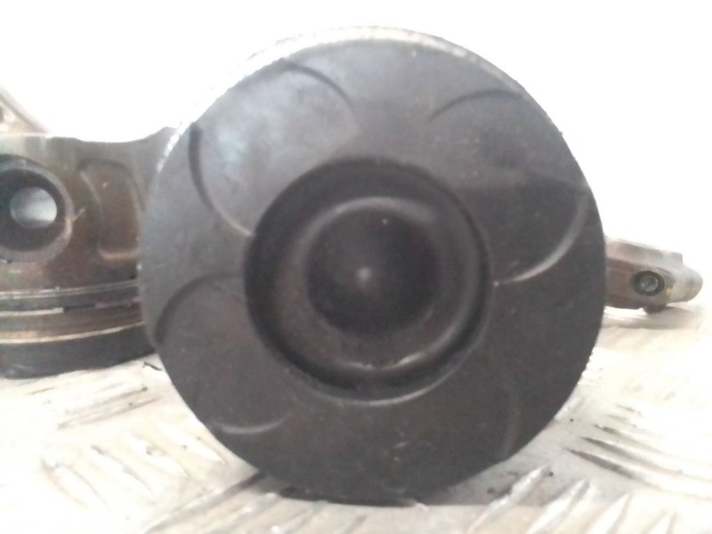 Recambio de piston para opel insignia berlina cosmo referencia OEM IAM   