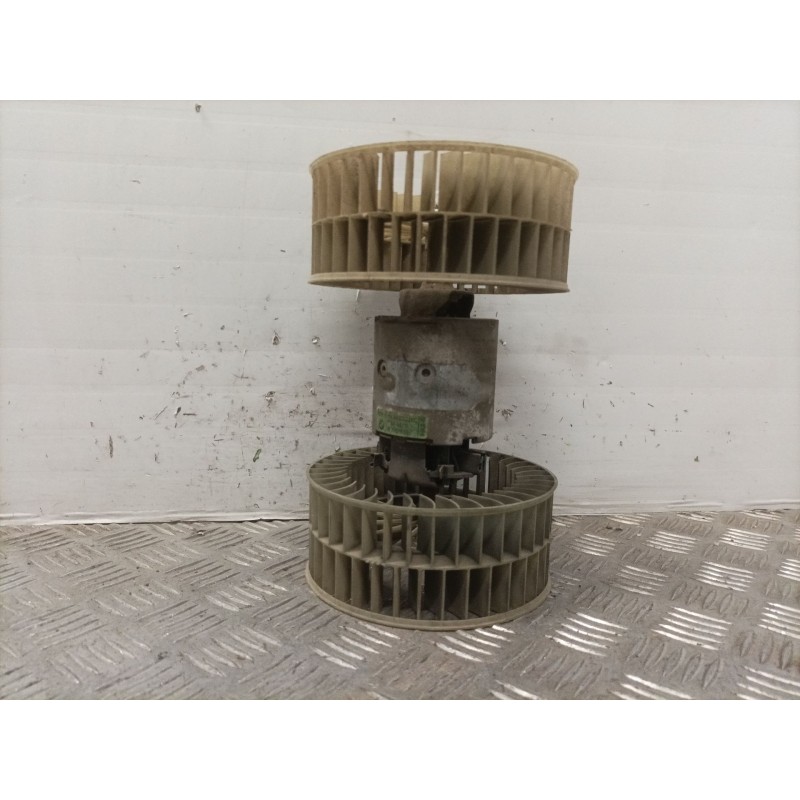Recambio de ventilador calefaccion para bmw serie 5 berlina (e34) 2.0 24v referencia OEM IAM 9444450005 8390935 