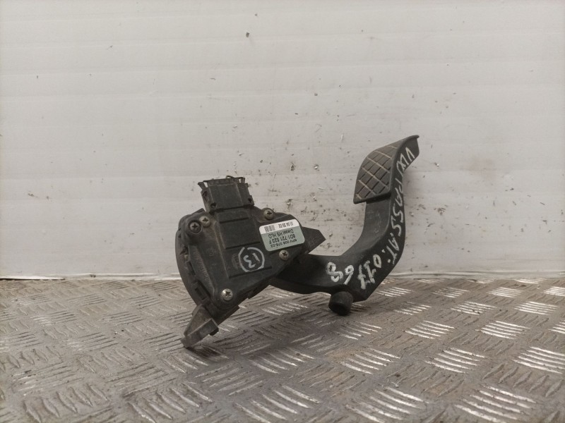 Recambio de potenciometro pedal para volkswagen passat berlina (3b3) trendline referencia OEM IAM 8D1721523F  
