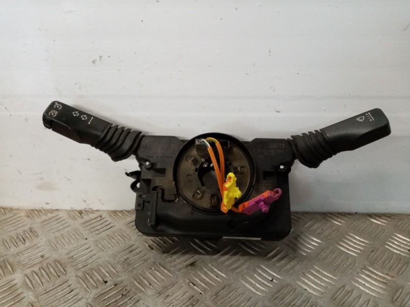 Recambio de com2000 para opel astra h berlina referencia OEM IAM 13198906 498990969 