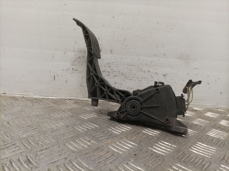 Recambio de potenciometro pedal para seat ibiza (6l1) stella referencia OEM IAM 6Q1721503C  